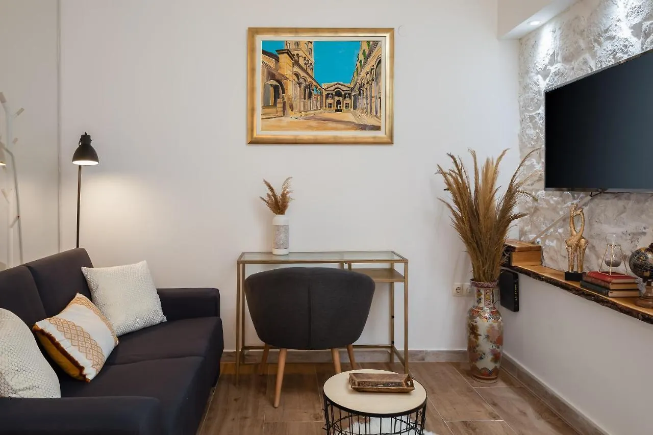 Jojo Studio Apartment - Feel The City'S Heartbeat سبليت